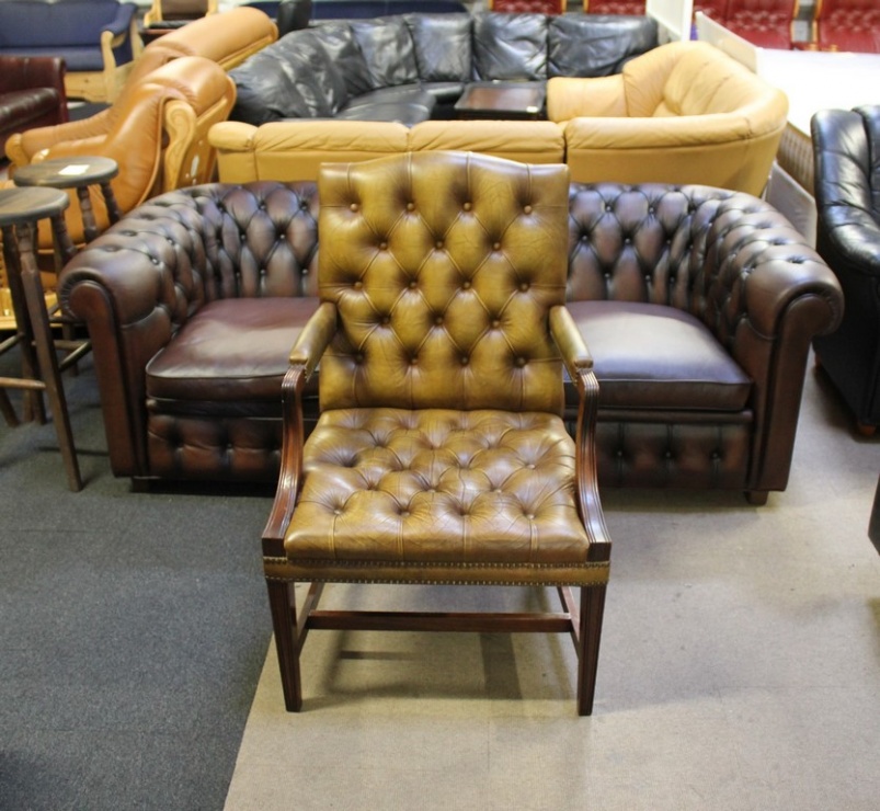 Chesterfield boso kėdė